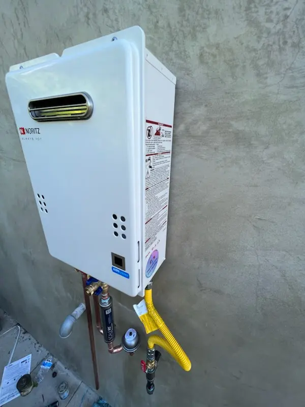 Tankless water heater installation for Oak Grove homes